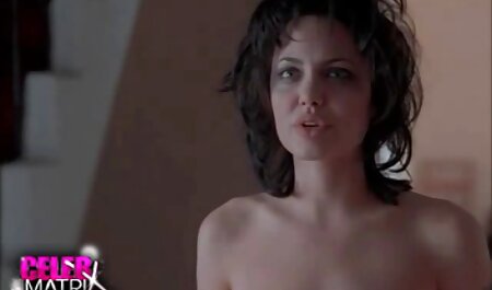 - 23yo jambes de sexe pornos femme mature missionnaire écartées