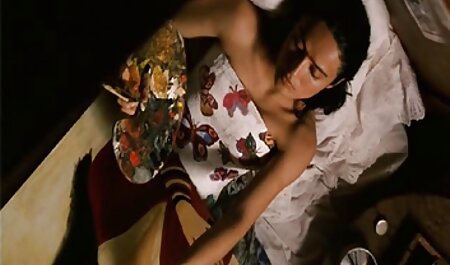 Tout voyeur bus porno éjaculé