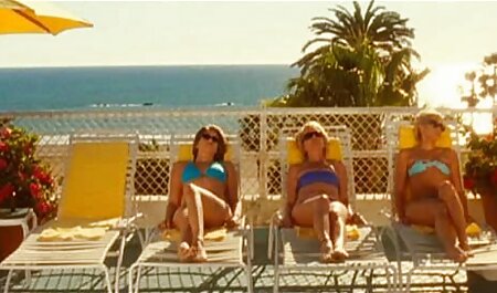 Adorable fille européenne en lingerie Celeste se masturbe film sexe amateur francais en solo