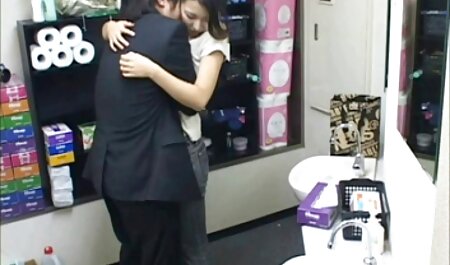 Fille maigre gangbangée! voyeur plage sexe