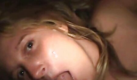 Lucy Lee farce des bites entières film x amateur trio dans tous les trous